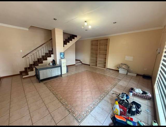 3 BEDROOM PROPERTY TO RENT IN ROOIHUISKRAAL